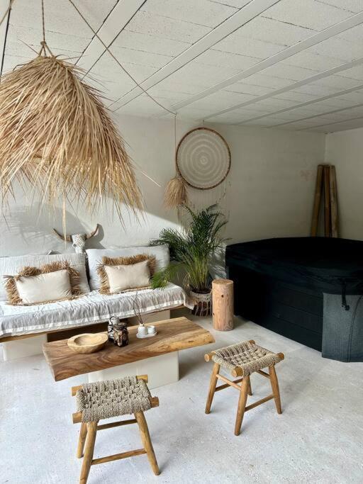 Superbe Maison Avec Jacuzzi Ventabren Luaran gambar